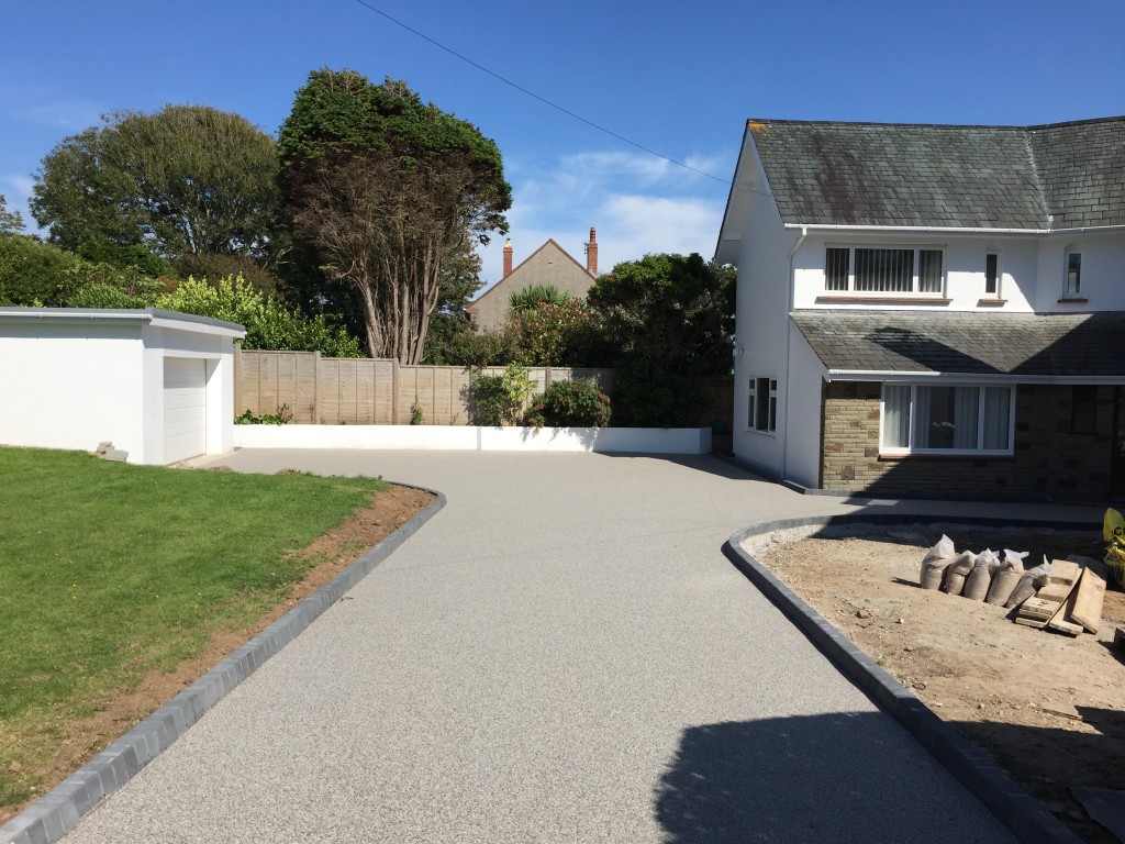 resin driveway edging