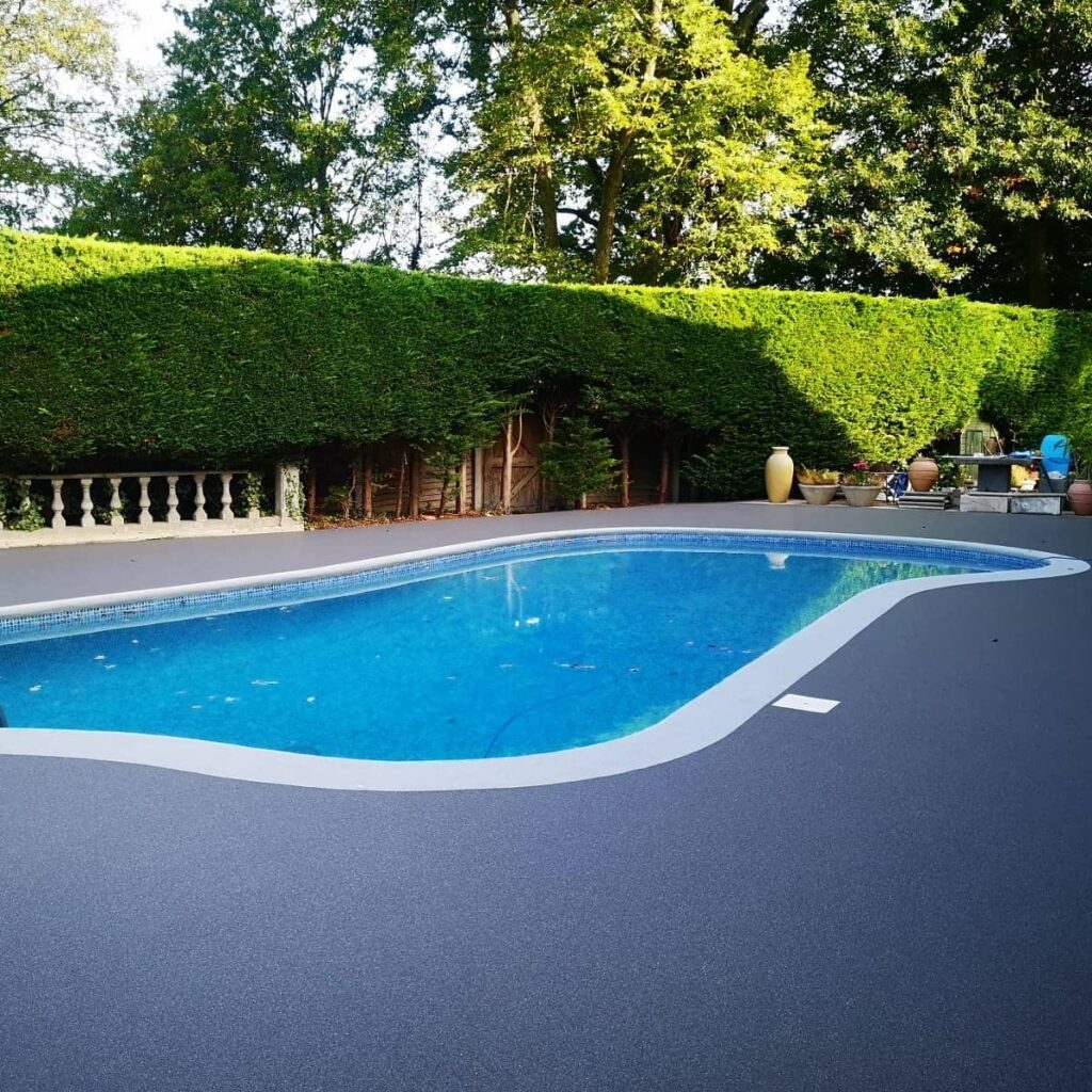 dom-pool