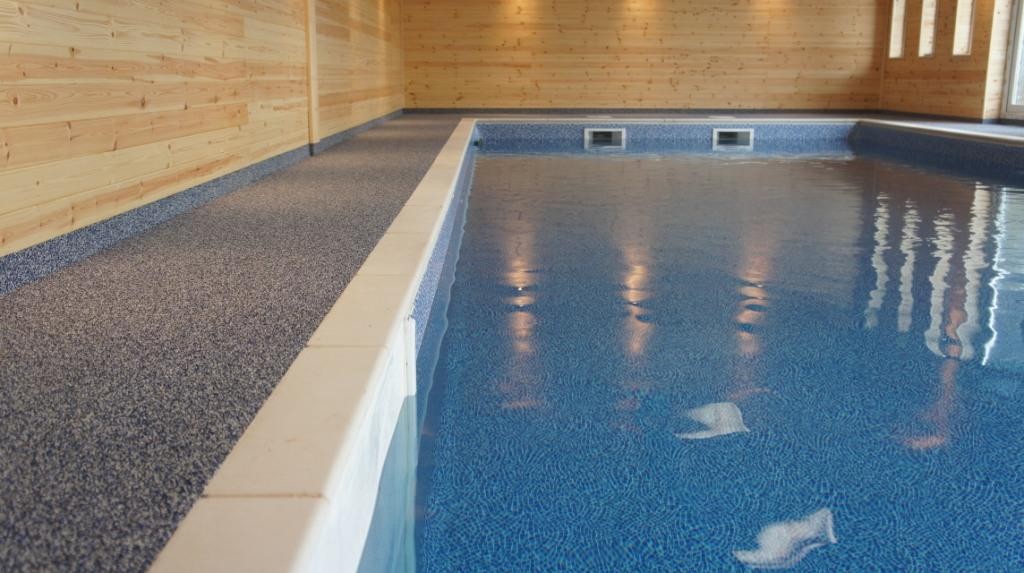 rubbaflex-pool-surround-dorset1-1024x573-1