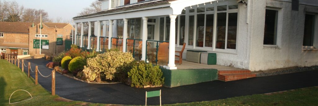 purley-downs-gc-completed-clubhouse-68301-1800x600-1